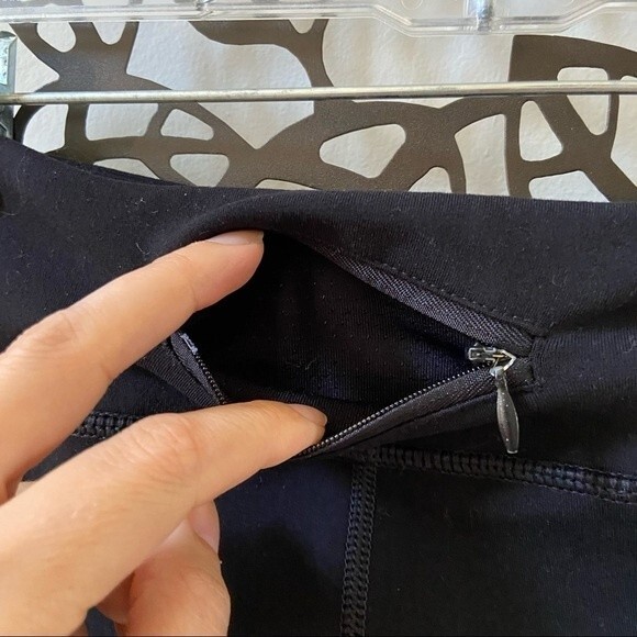 Vimmia Black Compression Cropped Leggings S - Picture 7 of 9